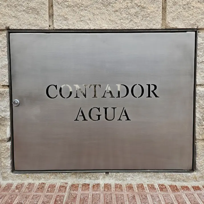 Tapa de contador fabricada en acero inoxidable